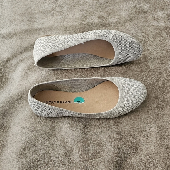Lucky Brand Erin Flats - Picture 1 of 6